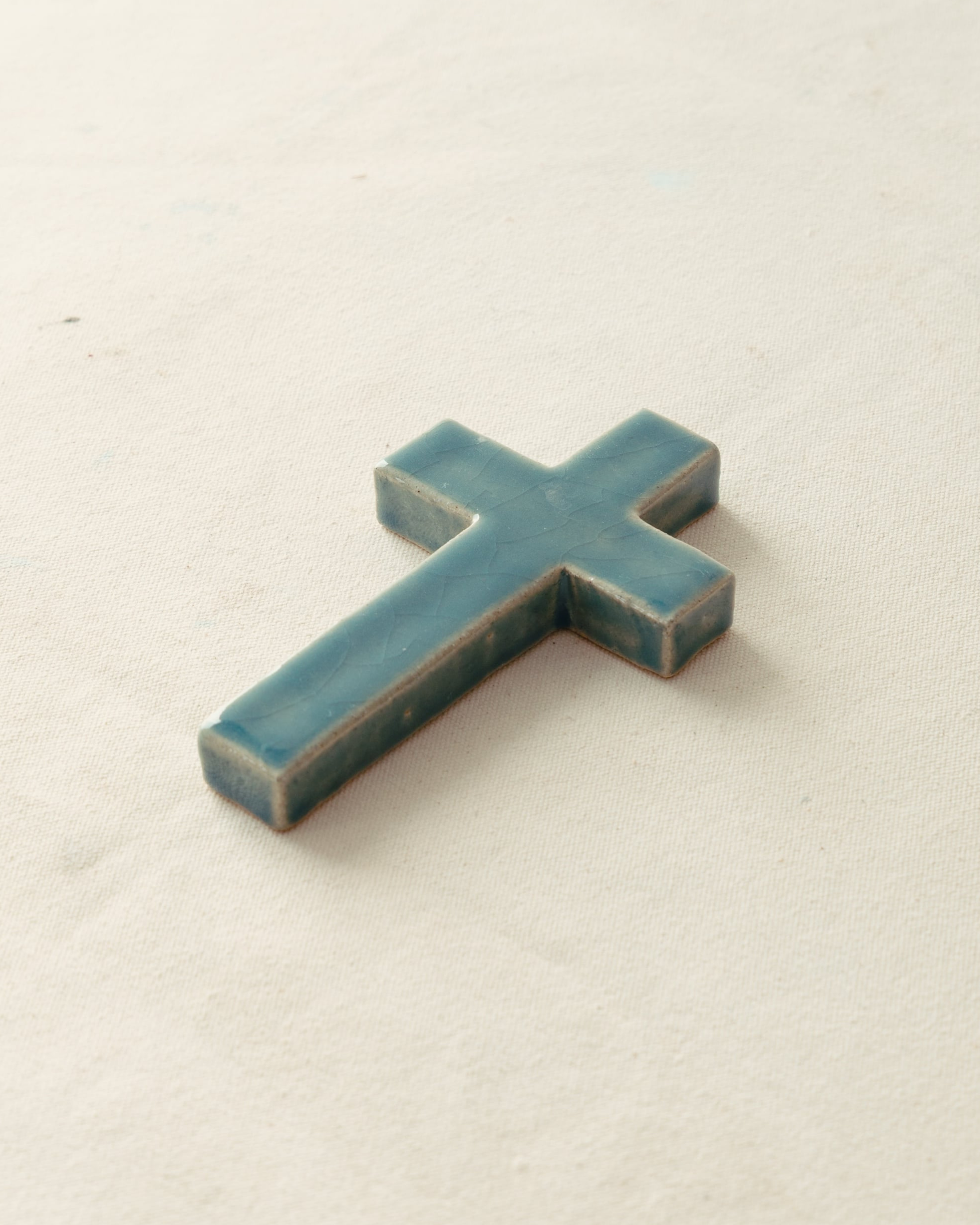 Cross Medium