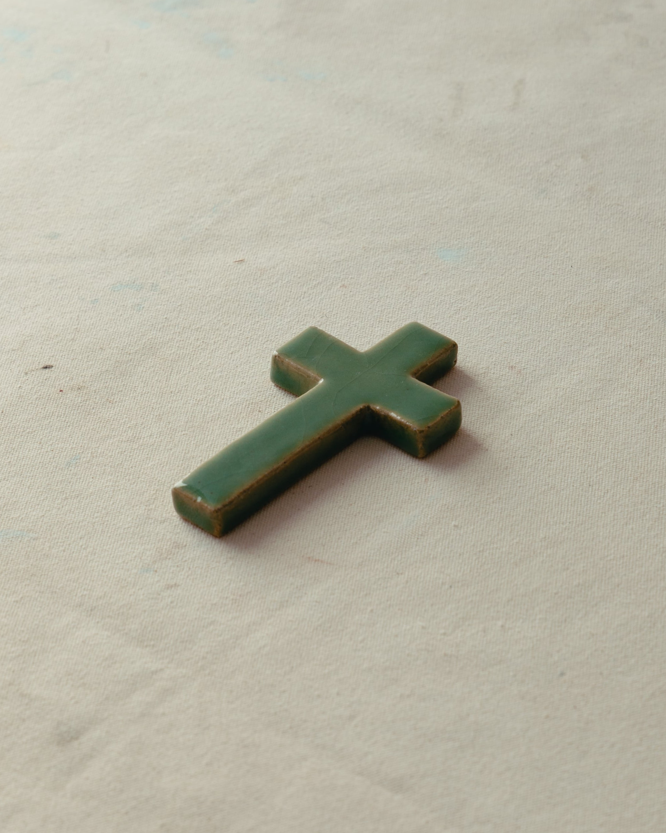 Cross Small