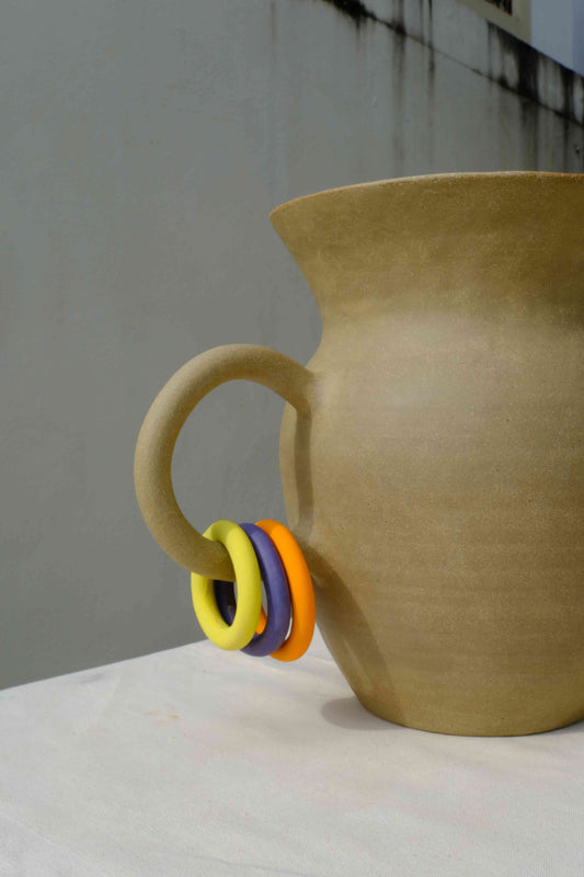 La Latina Medium